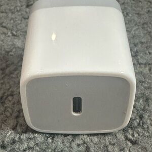 Shenzhen Putuo Technology Co USB C Charger Power Adapter Model PT-WC-20-PD